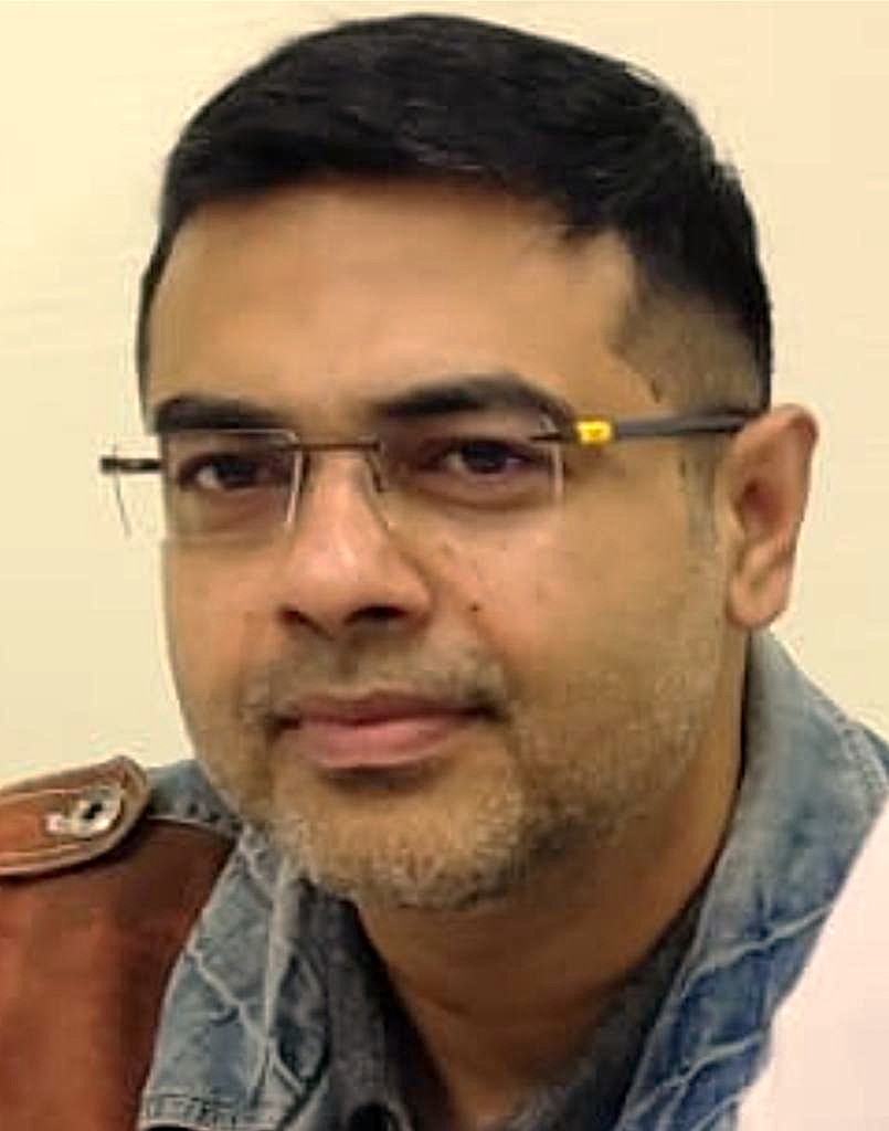 Dr. Sadat Qureshi, ENT Specialist